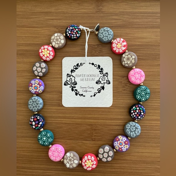 Fimo Floral Necklace - Picture 3 of 3